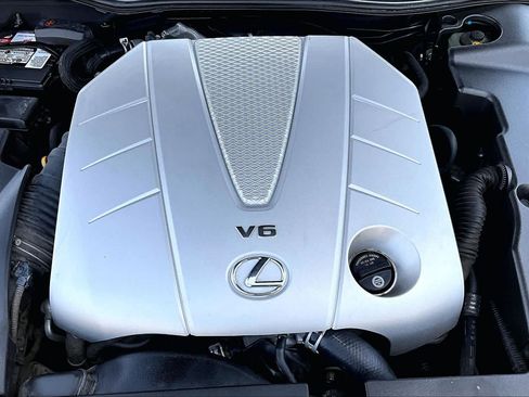 Used 2010 Lexus IS 350C RWD image 30