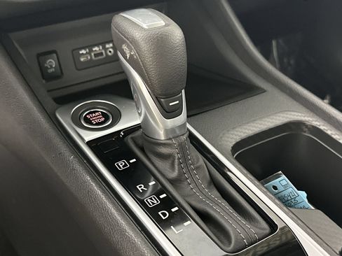 Certified 2025 Nissan Sentra SV FWD image 20