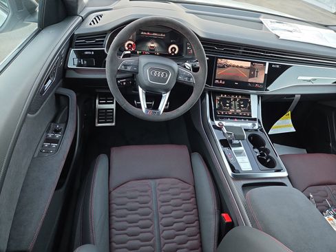 New 2026 Audi RS Q8 performance image 7