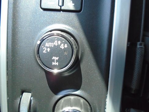 Used 2017 GMC Sierra 1500 SLT AWD/4WD image 98