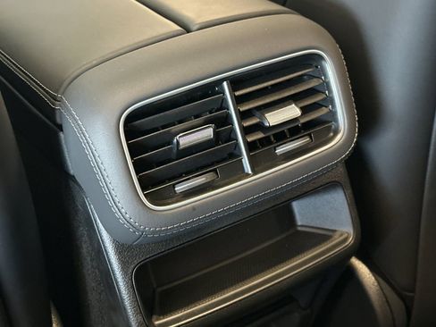 New 2026 Mercedes-Benz GLE 53 AMG 4MATIC image 13