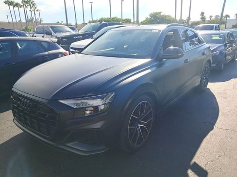 Used 2021 Audi SQ8 Prestige AWD/4WD image 1