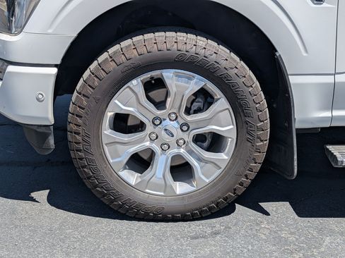 Certified 2023 Ford F150 Platinum w/ FX4 Off-Road Package AWD/4WD image 13