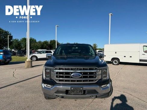 Used 2021 Ford F150 Lariat w/ Equipment Group 502A High AWD/4WD image 3