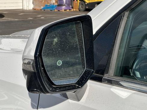 Used 2023 Chevrolet Tahoe LT w/ Luxury Package image 55