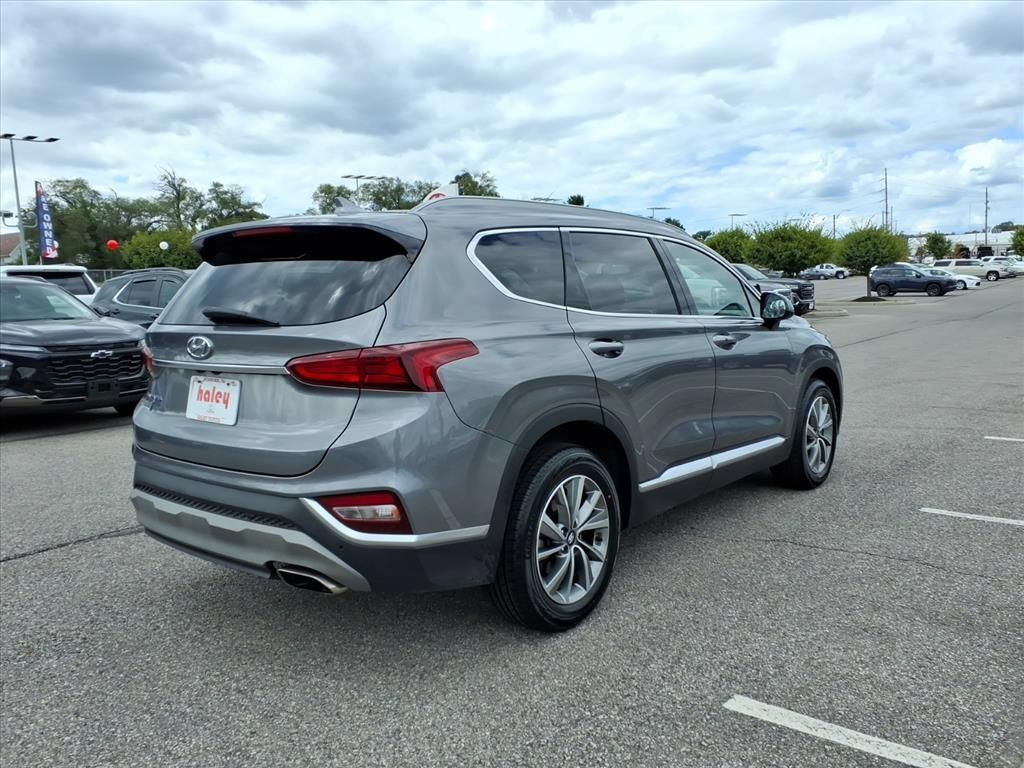 Used 2019 Hyundai Santa Fe SEL FWD image 4