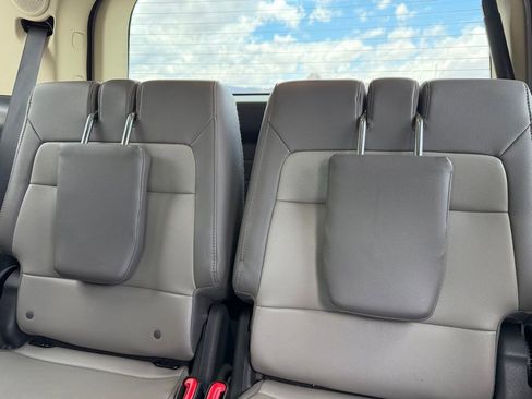 Used 2017 Ford Flex Limited w/ Equipment Group 301A FWD image 8