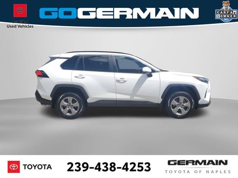 Certified 2024 Toyota RAV4 XLE w/ Convenience Package FWD image 6