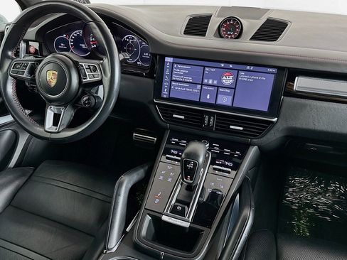 Used 2020 Porsche Cayenne Turbo AWD/4WD image 6