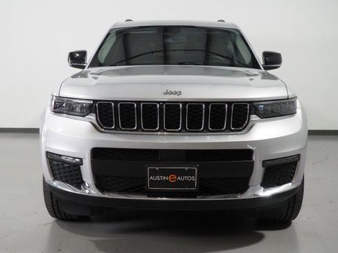 Used 2022 Jeep Grand Cherokee L Limited image 59