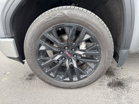 Used 2021 GMC Sierra 1500 SLT image 11