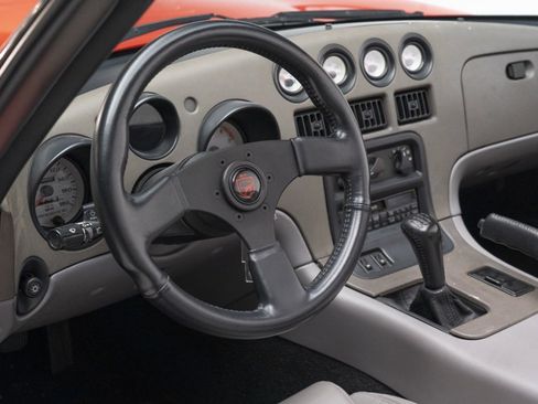 Used 1993 Dodge Viper RT/10 image 19