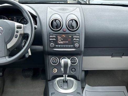 Used 2012 Nissan Rogue SV FWD image 21