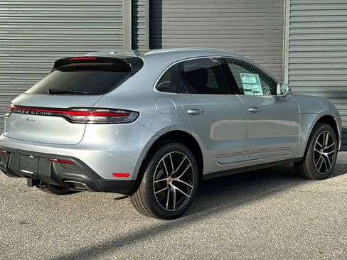 New 2026 Porsche Macan AWD/4WD image 25