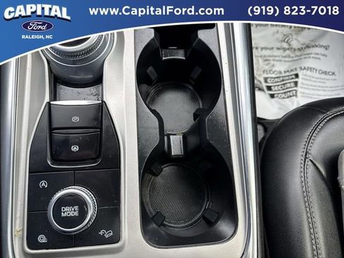 Used 2023 Ford Explorer XLT w/ Equipment Group 202A image 31