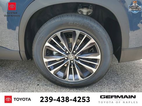 Used 2024 Toyota Grand Highlander AWD Hybrid image 11