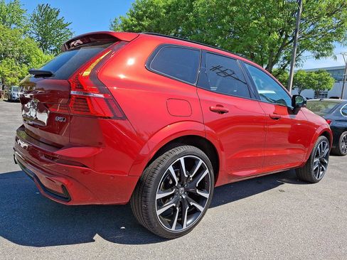 Certified 2025 Volvo XC60 B5 Ultra AWD/4WD image 6