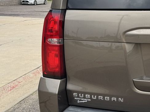 Used 2016 Chevrolet Suburban LTZ AWD/4WD image 7