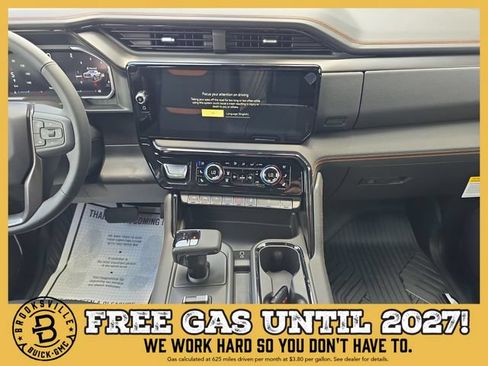 New 2026 GMC Sierra 1500 AT4 w/ AT4 Premium Package AWD/4WD image 13