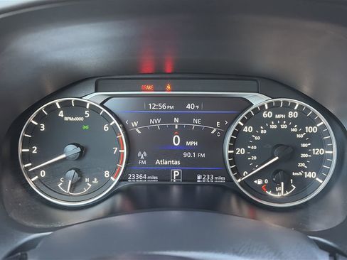 Used 2024 Nissan Altima 2.5 SR w/ SR Premium Package image 16