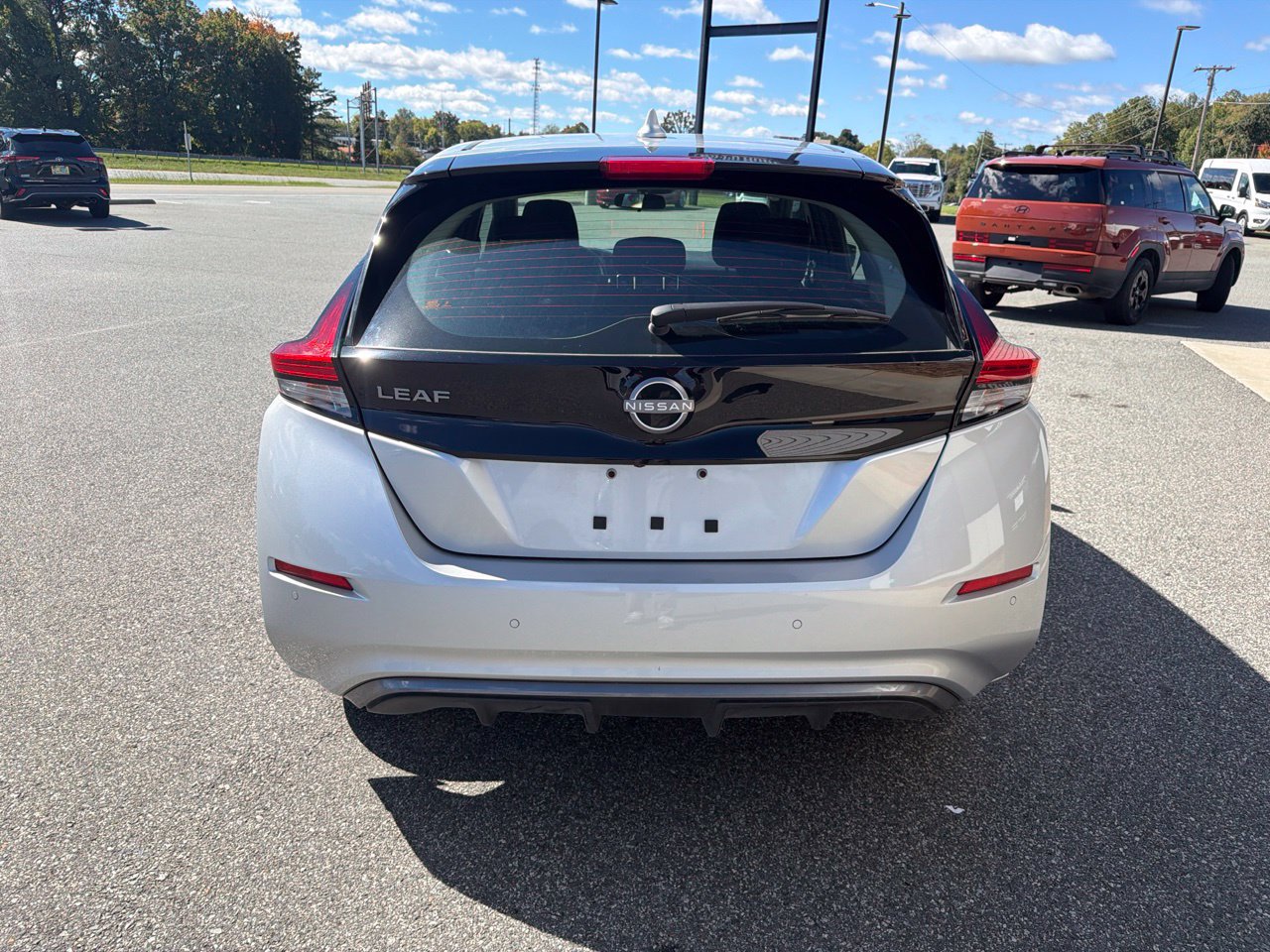 Used 2025 Nissan Leaf S FWD image 6