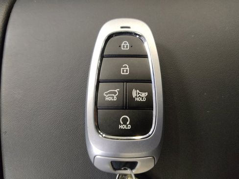 Used 2023 Hyundai Santa Fe SEL FWD image 32
