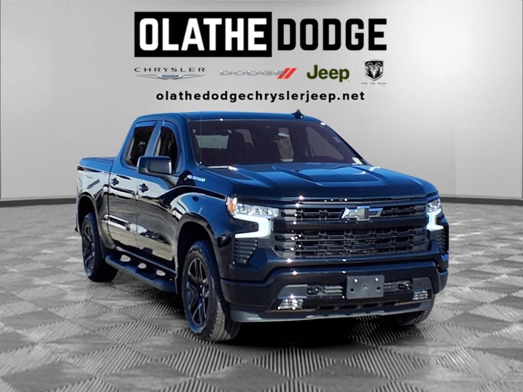 Used 2026 Chevrolet Silverado 1500 RST w/ RST Select Package AWD/4WD image 31