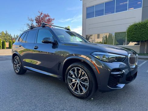 Used 2022 BMW X5 xDrive45e w/ M Sport Package AWD/4WD image 1