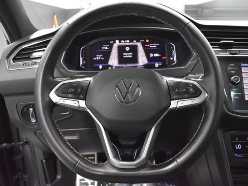 Used 2023 Volkswagen Tiguan SEL R-Line image 26