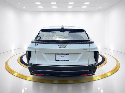 Certified 2024 Cadillac Lyriq Luxury w/ LPO, Floor Liner Package RWD image 6