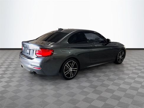 Used 2018 BMW M240i Coupe RWD image 7