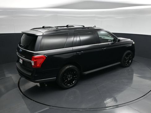Certified 2024 Ford Expedition XLT AWD/4WD image 38