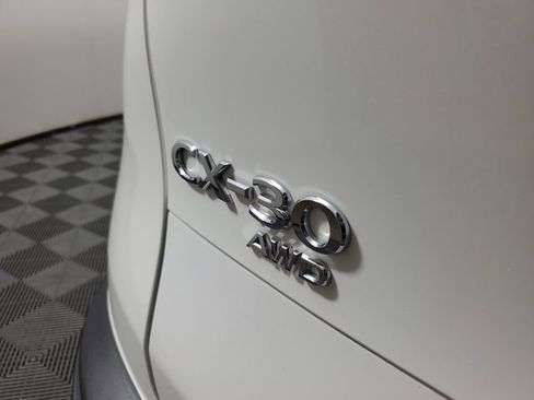 Used 2024 MAZDA CX-30 AWD 2.5 S w/ Preferred Package image 8