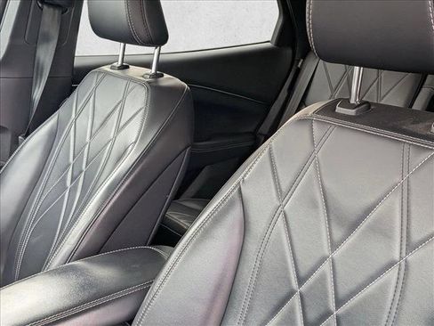 Used 2022 Ford Mustang Mach-E Select image 13