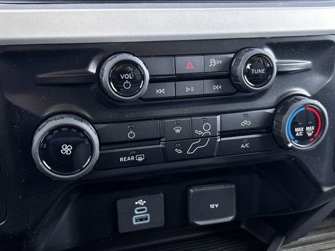 New 2026 Ford F550 4x4 Crew Cab image 16