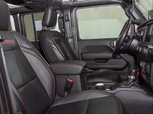 Used 2021 Jeep Wrangler Unlimited Rubicon AWD/4WD image 23