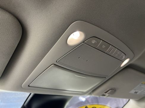 Used 2024 Nissan Murano SV image 34