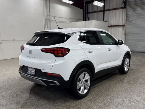 Used 2024 Buick Encore GX Preferred image 18