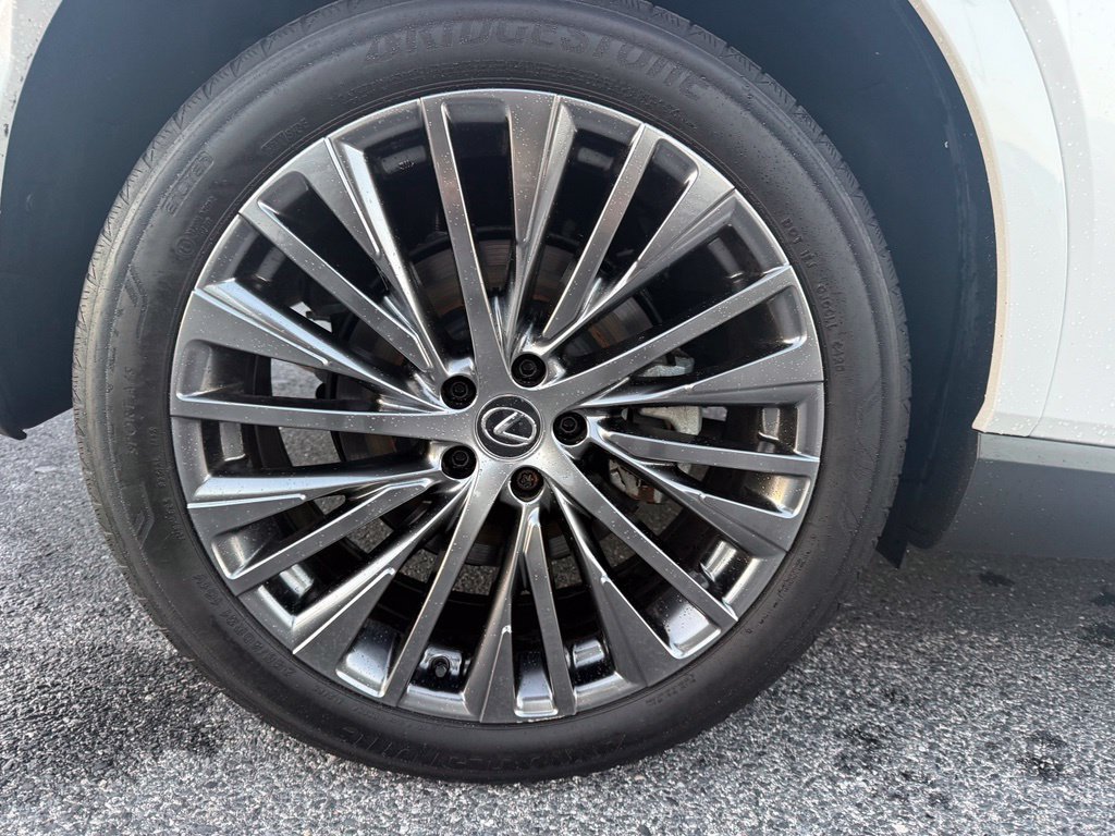 Used 2025 Lexus RX 450h AWD w/ Convenience Package image 30