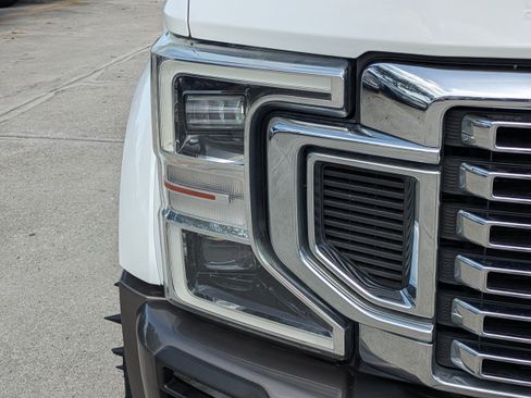 Used 2020 Ford F450 King Ranch w/ King Ranch Ultimate Package AWD/4WD image 9