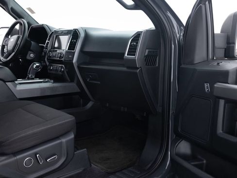 Used 2016 Ford F150 XLT w/ Equipment Group 302A Luxury image 29