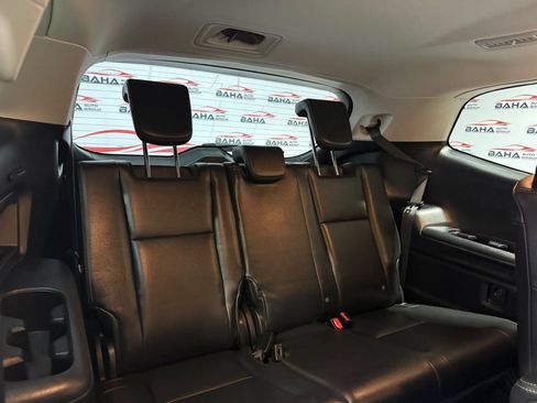 Used 2023 Subaru Ascent Limited AWD/4WD image 45