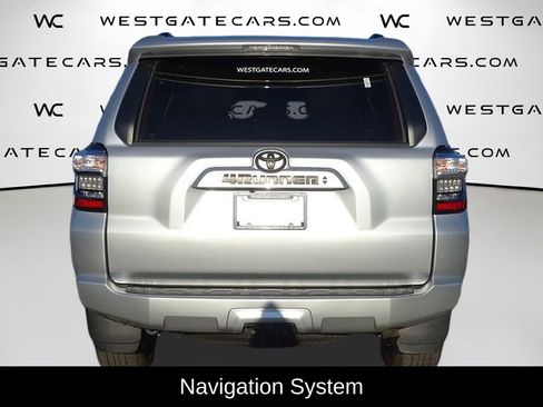 Used 2022 Toyota 4Runner SR5 Premium image 5