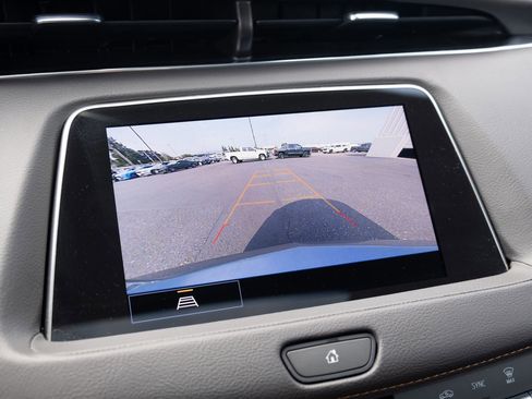 Used 2023 Cadillac XT4 Sport image 4