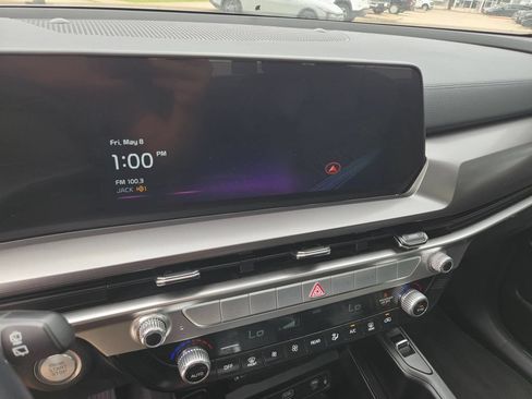 Used 2025 Kia Telluride S FWD image 21