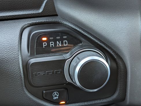 Used 2023 RAM 1500 Big Horn image 30