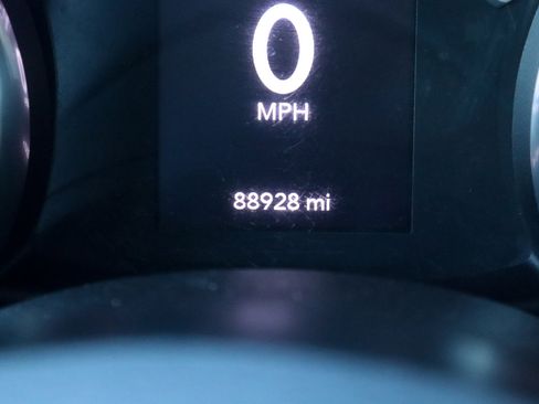 Used 2021 Jeep Wrangler Sport image 29