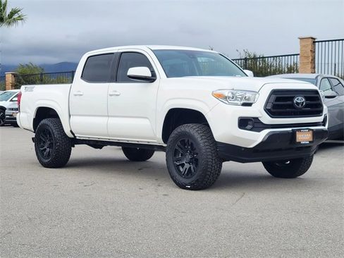 Used 2021 Toyota Tacoma SR5 image 30