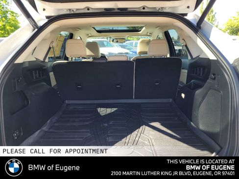 Used 2022 Ford Edge Titanium w/ Class II Trailer Tow Package AWD/4WD image 17