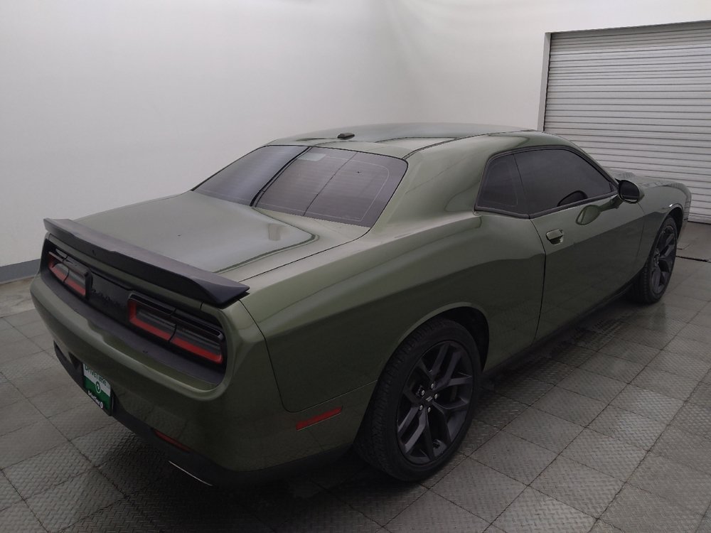 Used 2021 Dodge Challenger SXT w/ Blacktop Package RWD image 9